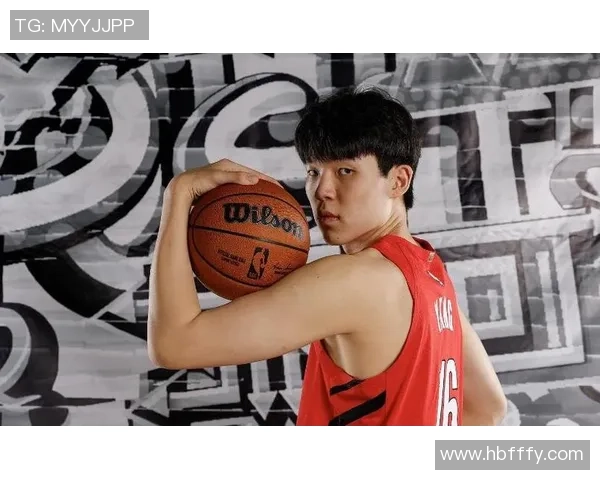 霍勒迪精准传球 杨瀚森上篮遭凯斯勒干扰未能得分