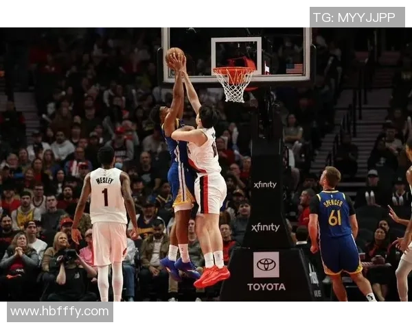 开拓者小阵容展现锋线爆发力小杨上场时间被压缩成新焦点